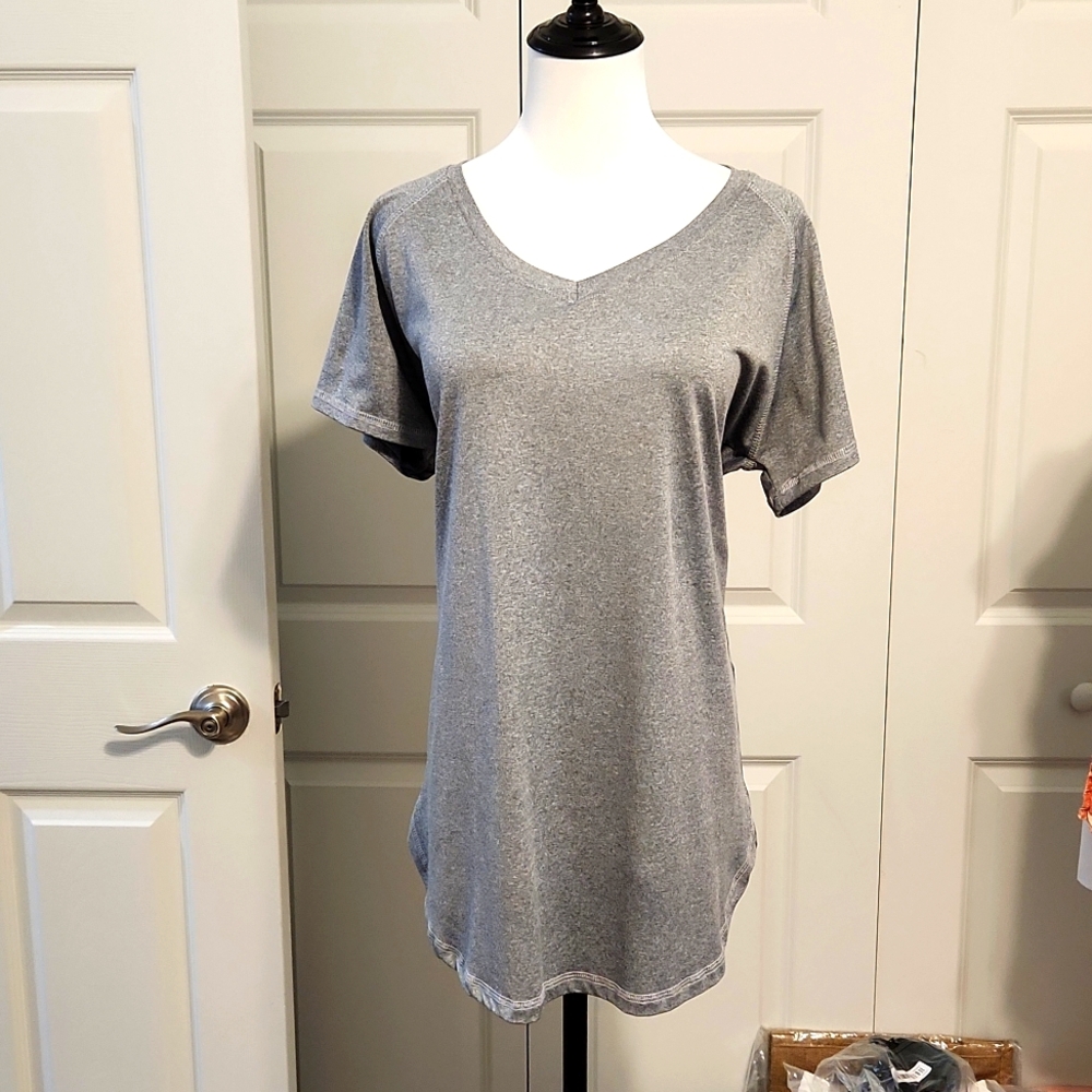 Grey performance tshirt